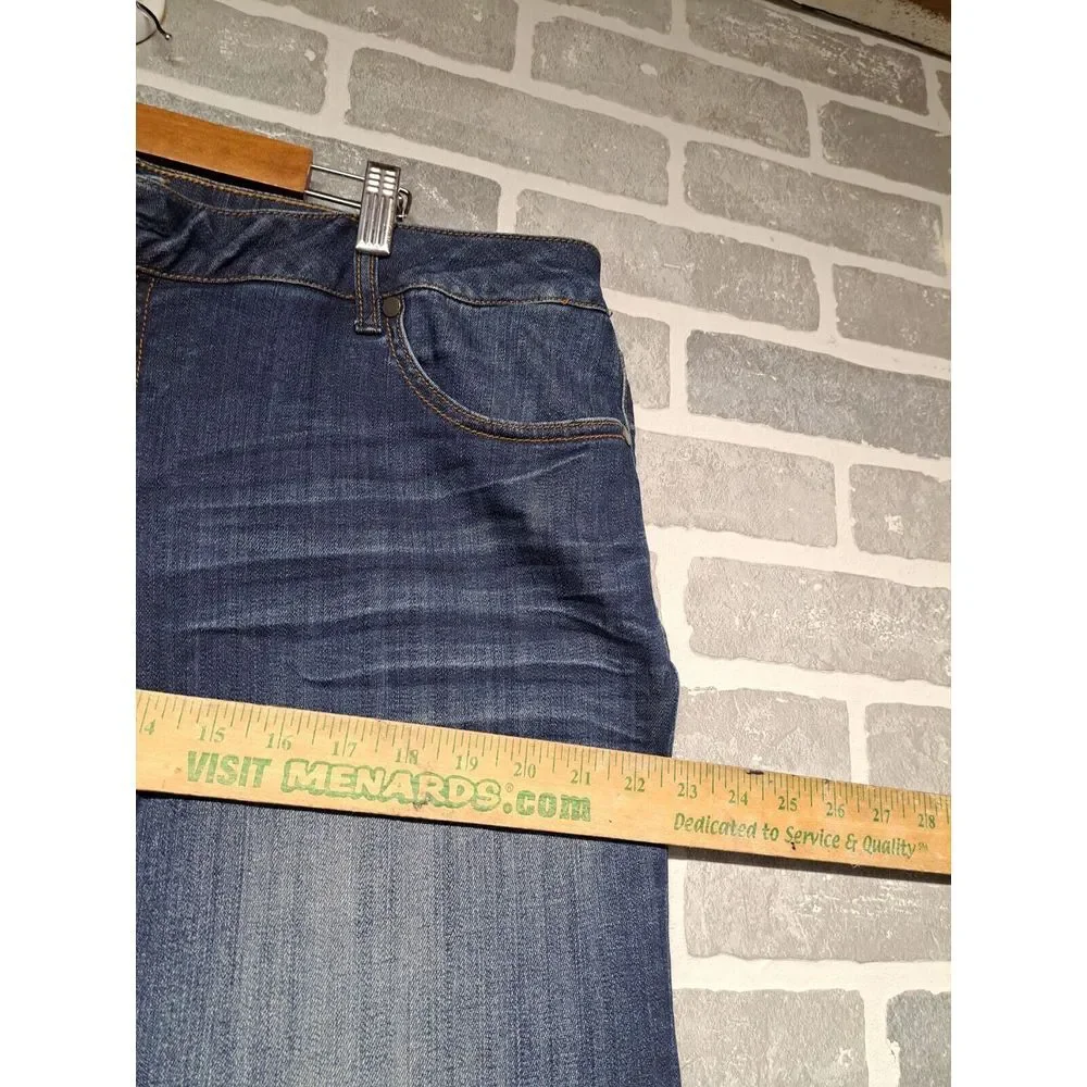 Torrid Womens Relaxed Bootcut‎ Strech Jeans Blue Meas Size 16R Western Rodeo